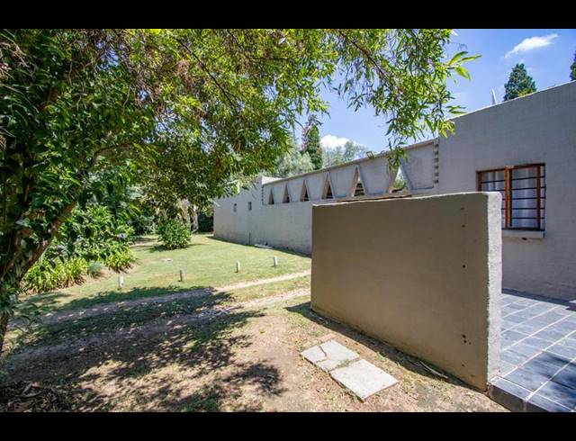 16 BEDROOM HOUSE FOR SALE IN BEAULIEU